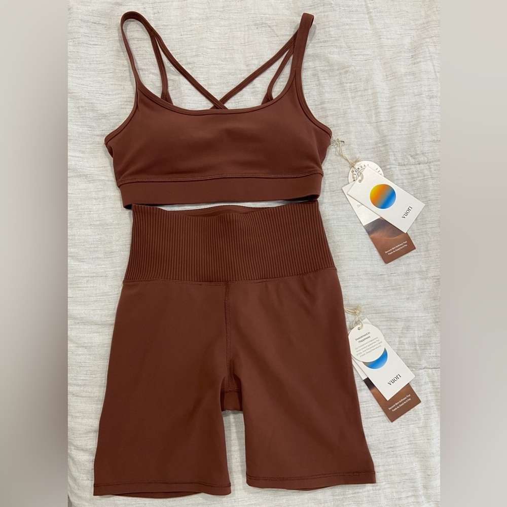 NWT Vuori Mindset Sports Bra and Rib Studio Short in Cedar Set